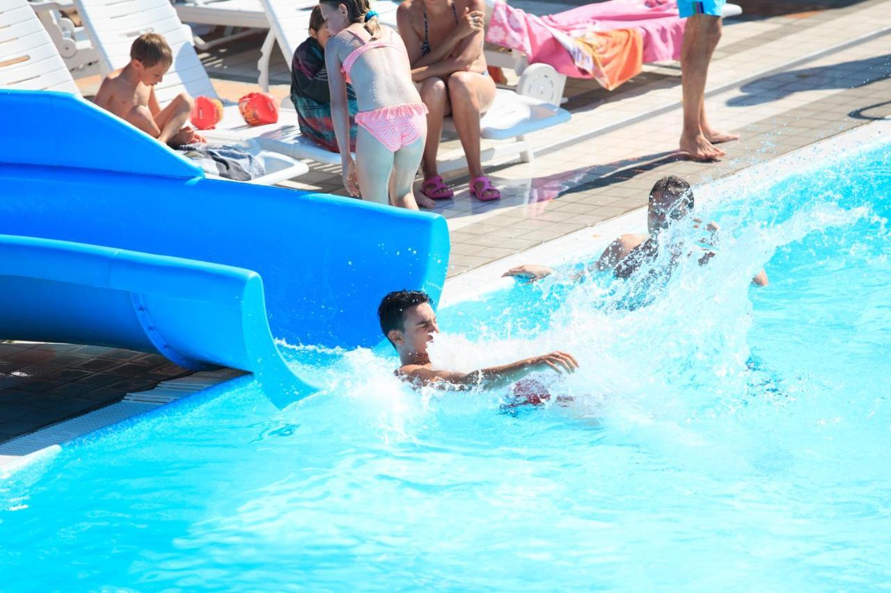 Hotel Minerva Gatteo a Mare Bagian luar foto